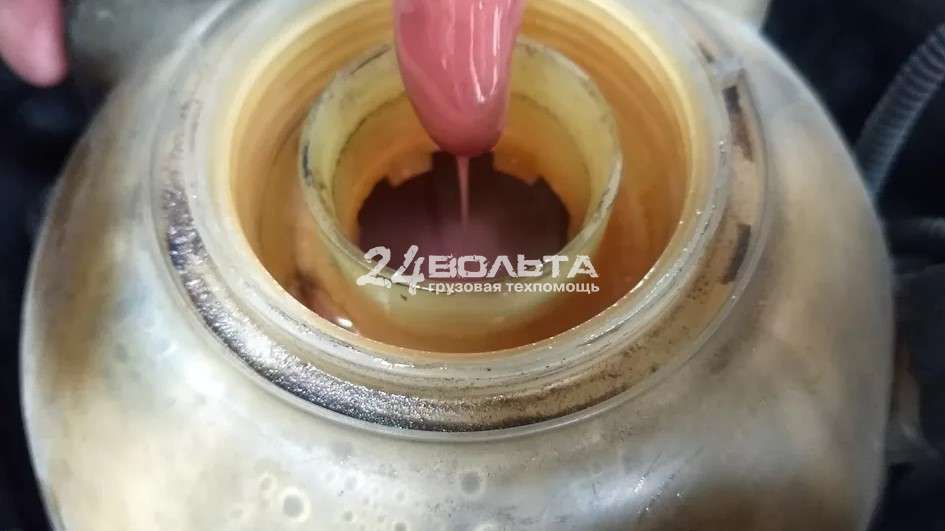 Замена масла в антифризе Ман